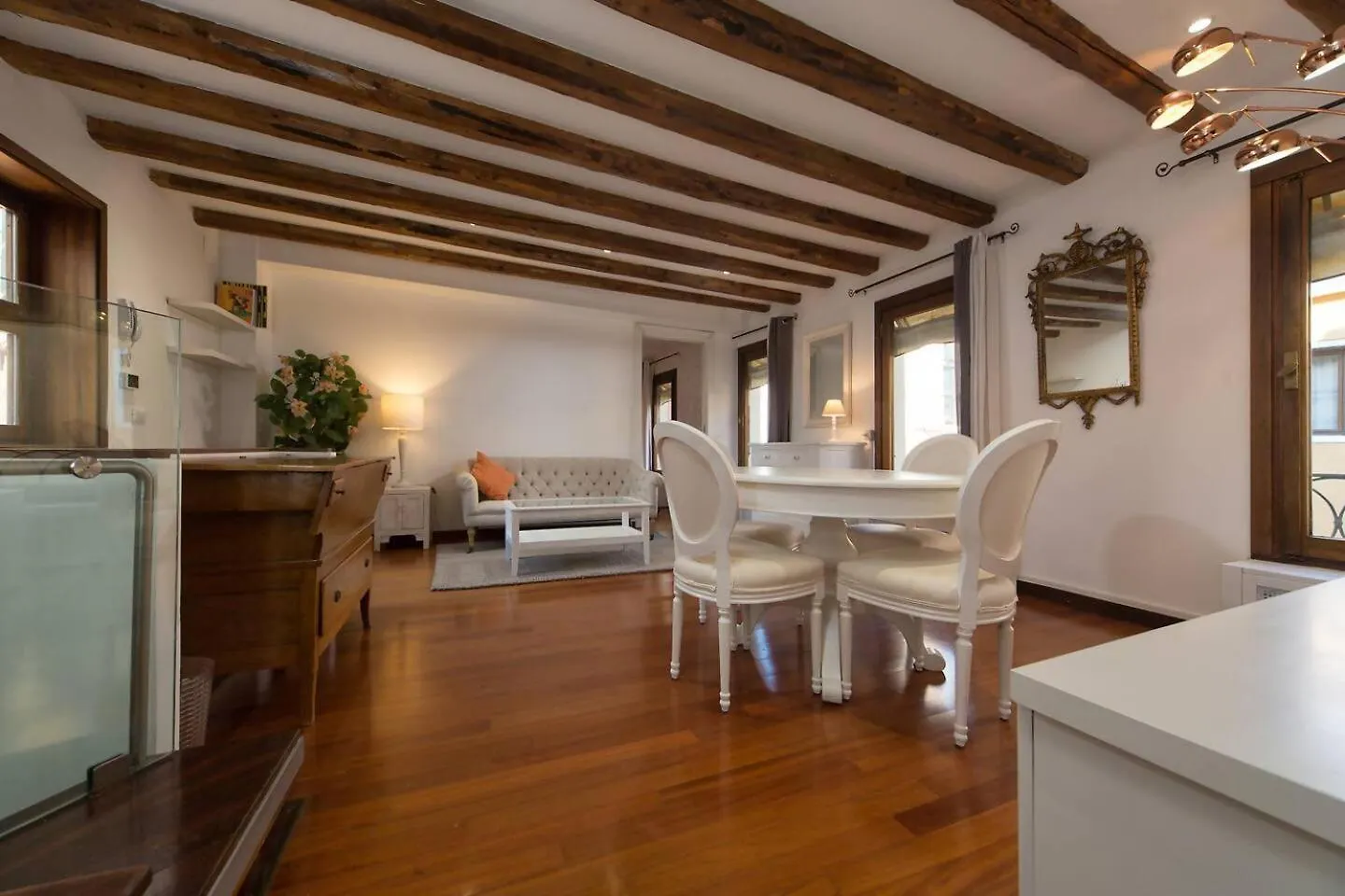 Apartment Terrazza Alla Fenice Venice Italy