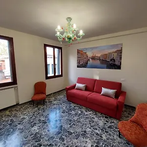 Apartment Residenza Donini In 1, Venice